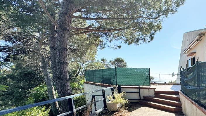 Image No.22-Appartement de 2 chambres à vendre à Quercianella