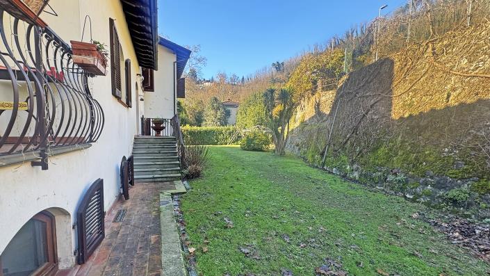 Image No.14-7 Bed Villa for sale