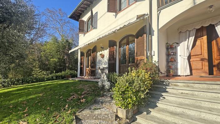 Image No.24-7 Bed Villa for sale