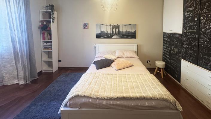 Image No.38-7 Bed Villa for sale