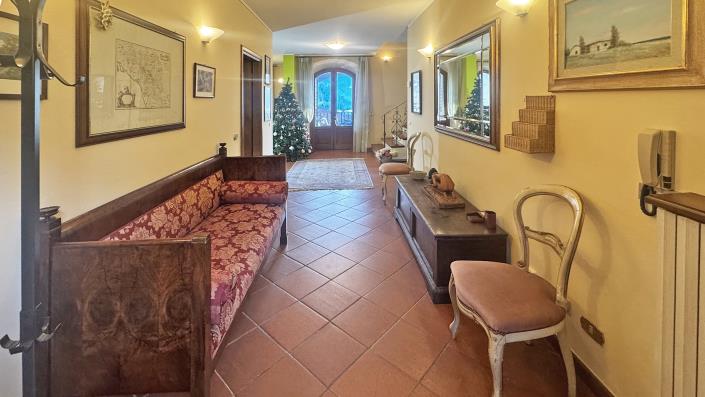 Image No.53-7 Bed Villa for sale