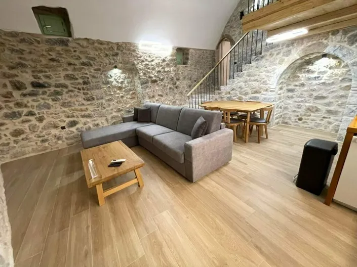 Image No.2-2 Bed Villa for sale