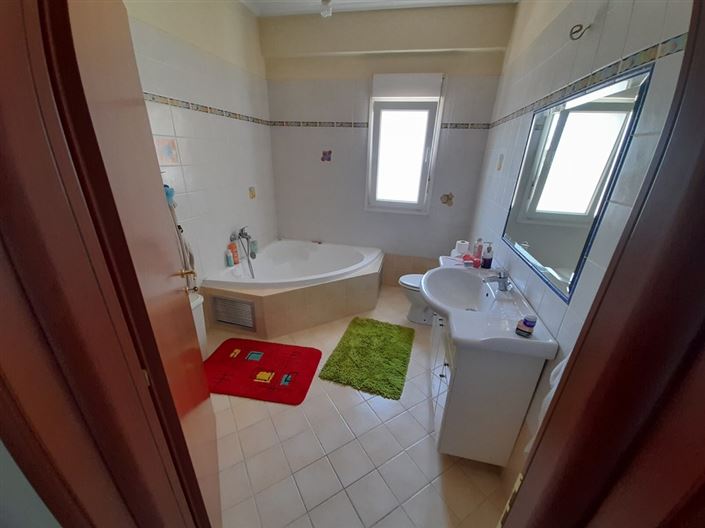 Image No.41-Villa de 4 chambres à vendre à Thessalonique