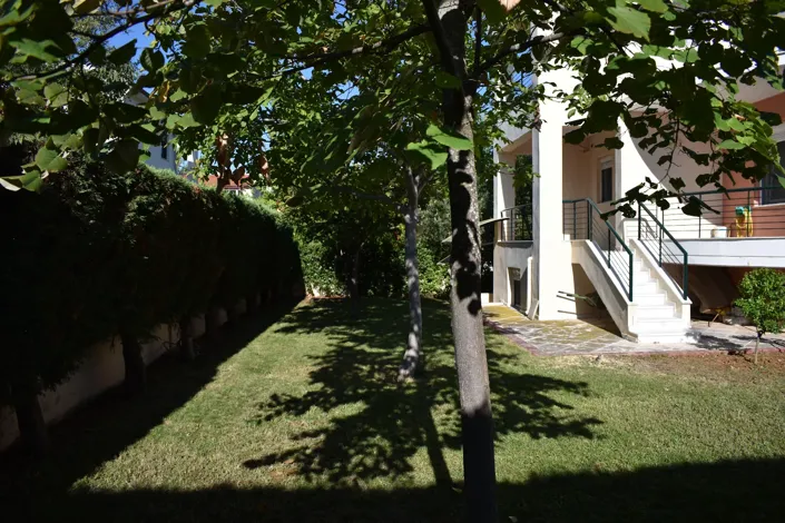 Image No.3-Villa de 4 chambres à vendre à Thessalonique