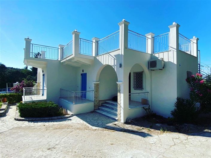 Image No.25-Villa de 6 chambres à vendre à Kassiopi