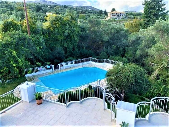 Image No.4-Villa de 6 chambres à vendre à Kassiopi