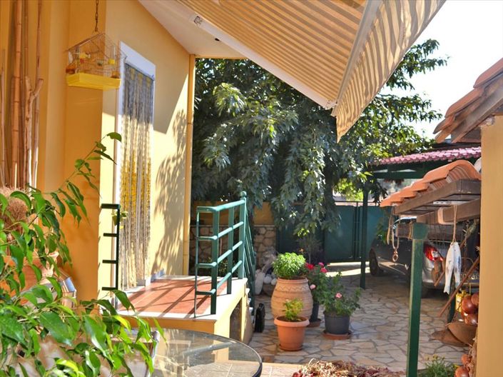 Image No.2-Villa de 4 chambres à vendre à Péloponnèse