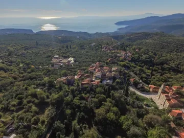 1 - Peloponnese, Property