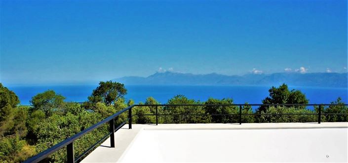 Image No.18-4 Bed Villa for sale