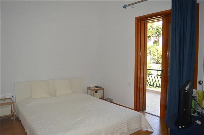 Image No.12-Propriété de 3 chambres à vendre à Saronida