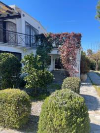 0a54460e-7fb5-4558-9ef0-10a916589d6c