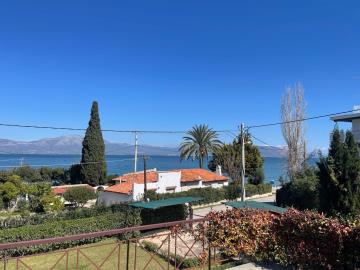 7e158bc9-8dde-4176-959f-4808543a1353