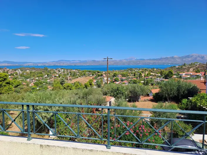 Image No.2-Maison / Villa de 5 chambres à vendre à Kalamos