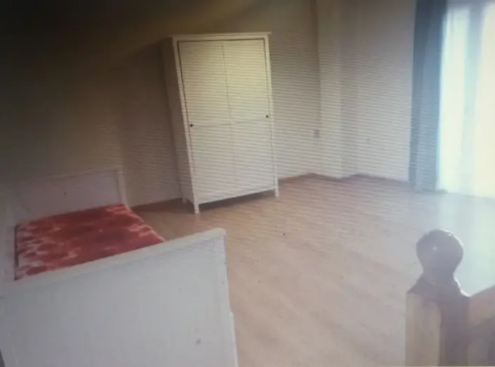 Image No.16-1 Bed House for sale