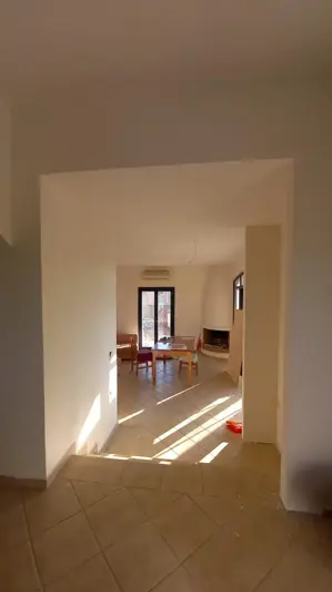 Image No.6-Maison / Villa de 3 chambres à vendre à Xirosterni