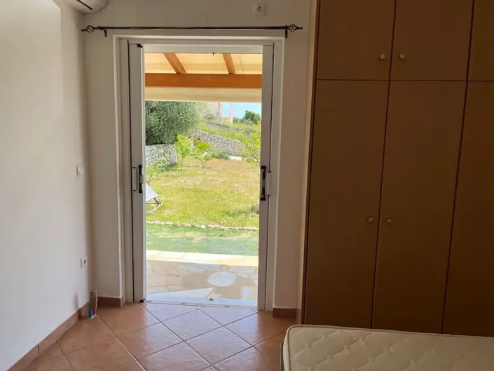 Image No.4-Maison / Villa de 2 chambres à vendre à Mavrata