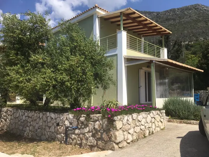 Image No.9-Maison / Villa de 2 chambres à vendre à Mavrata