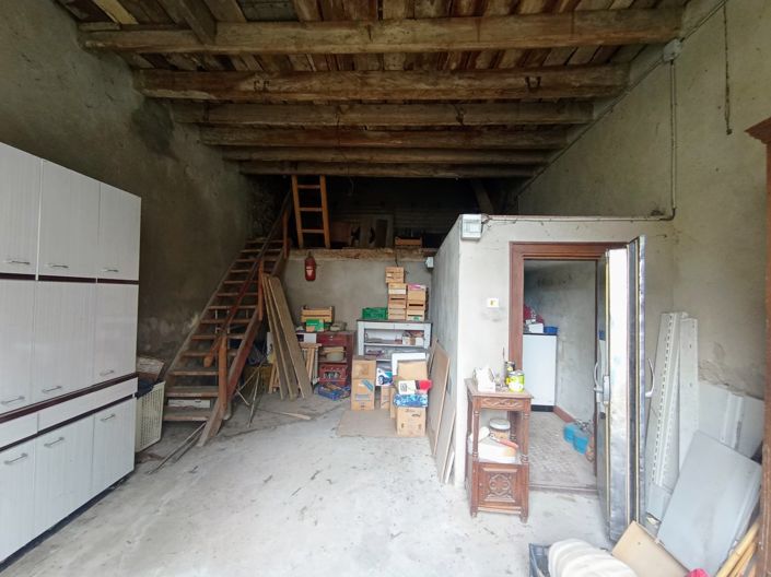 Image No.11-Propriété de 4 chambres à vendre à Chambilly