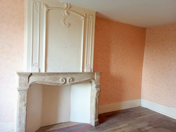 Image No.8-Propriété de 4 chambres à vendre à Chambilly