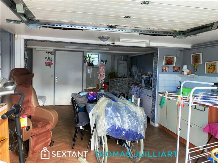 Image No.12-3 Bed Property for sale