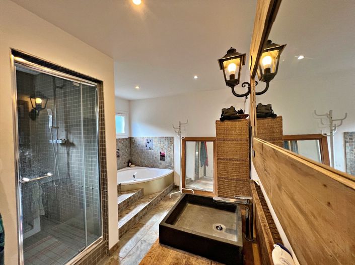 Image No.5-Propriété de 4 chambres à vendre à La Martre