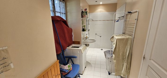 Image No.12-4 Bed House for sale