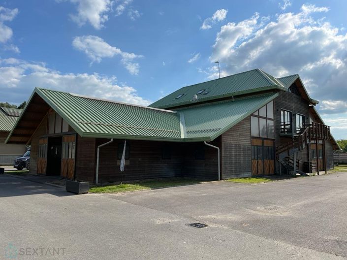 Image No.12-Propriété de 13 chambres à vendre à Fontainebleau