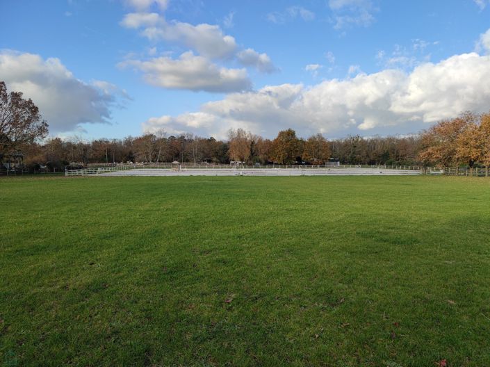 Image No.5-Propriété de 13 chambres à vendre à Fontainebleau