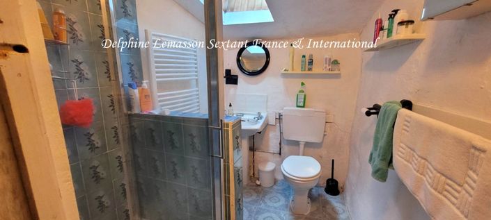 Image No.15-Propriété de 5 chambres à vendre à Thénac