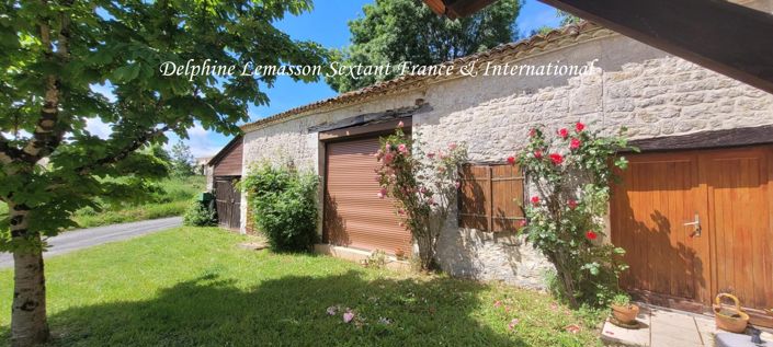 Image No.3-Propriété de 5 chambres à vendre à Thénac