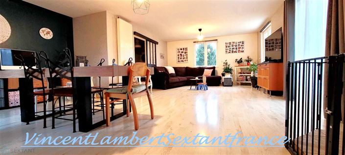 Image No.5-Propriété de 6 chambres à vendre à Fismes