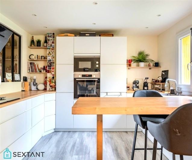 Image No.3-2 Bed Property for sale