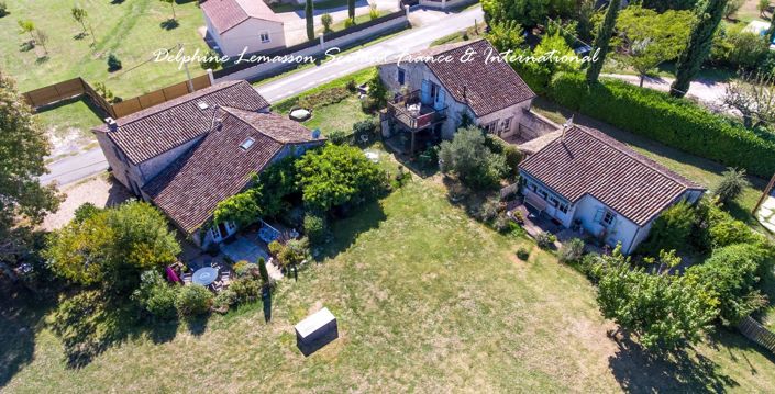 Image No.4-Propriété de 7 chambres à vendre à Eymet