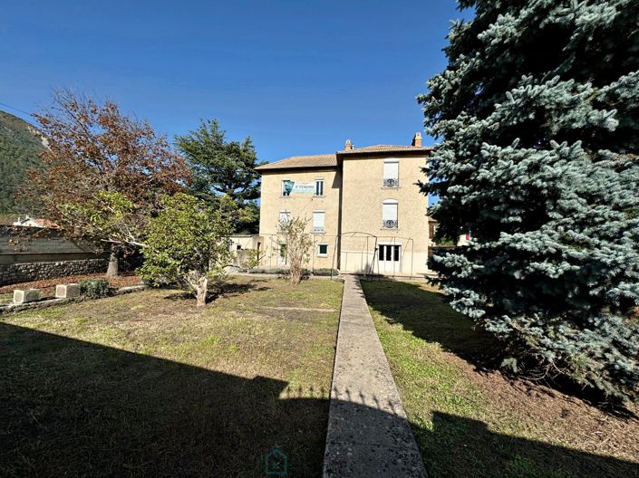 Image No.2-Propriété de 5 chambres à vendre à Digne-les-Bains