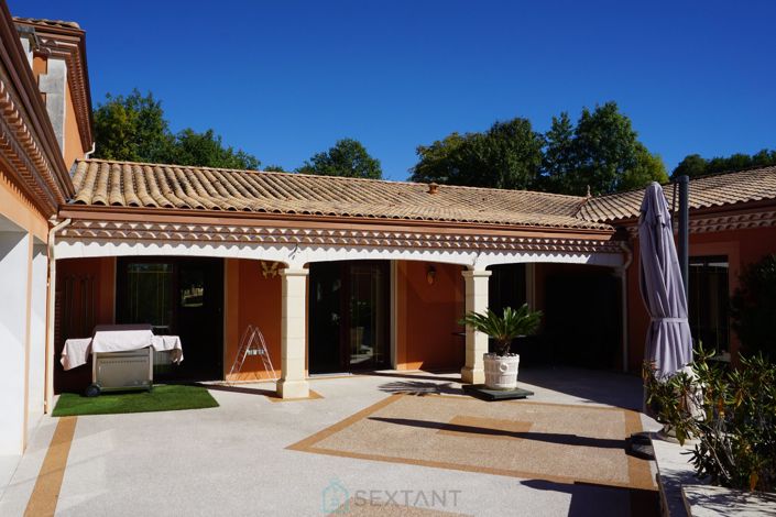 Image No.5-Propriété de 6 chambres à vendre à Villars