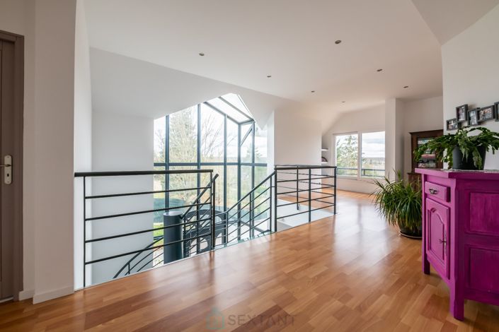 Image No.11-Propriété de 8 chambres à vendre à Paris