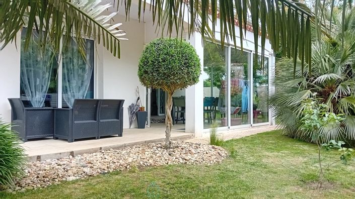 Image No.11-5 Bed Villa for sale