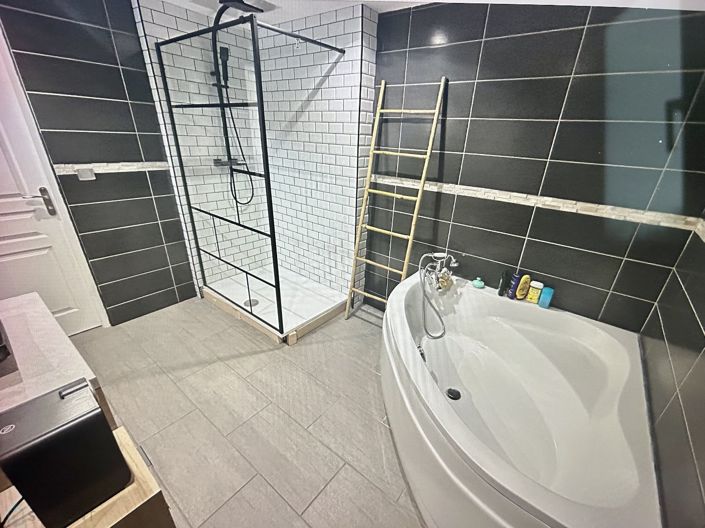 Image No.2-Maison de 3 chambres à vendre à Douvrin