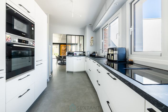 Image No.10-Propriété de 4 chambres à vendre à Fontainebleau