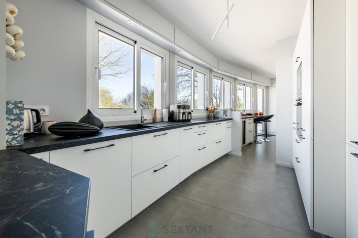 Image No.11-Propriété de 4 chambres à vendre à Fontainebleau