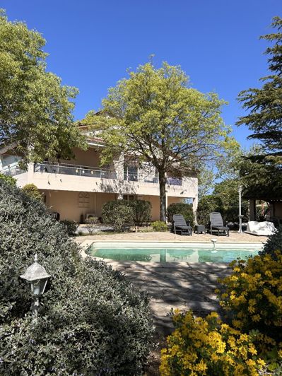 Image No.18-Villa de 9 chambres à vendre à France