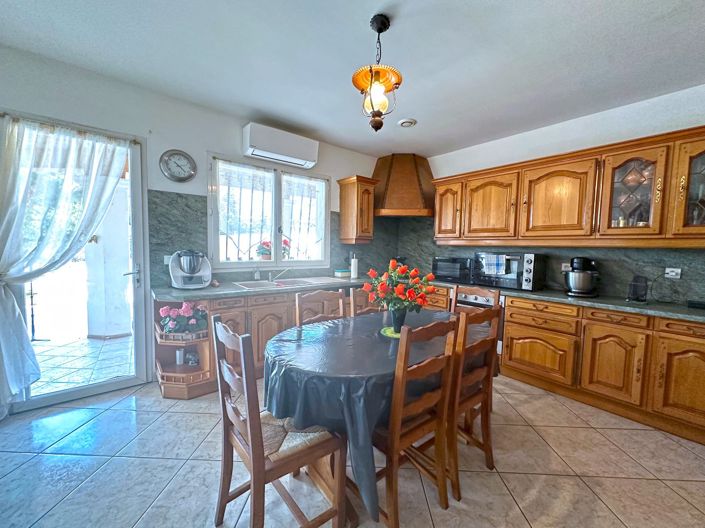 Image No.8-Villa de 4 chambres à vendre à Nîmes