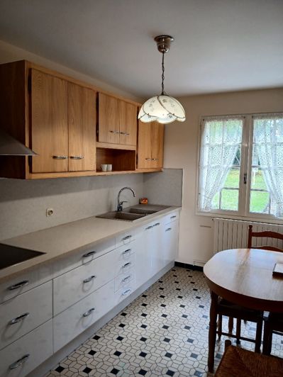 Image No.7-4 Bed House for sale