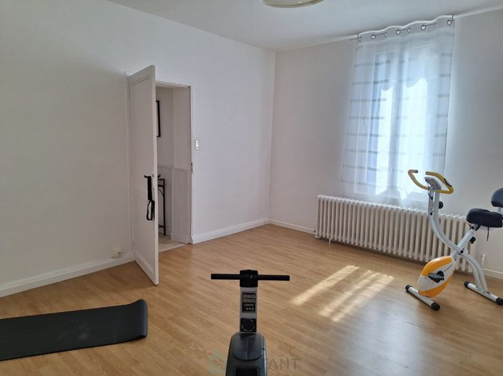 Image No.10-Propriété de 4 chambres à vendre à Gardonne