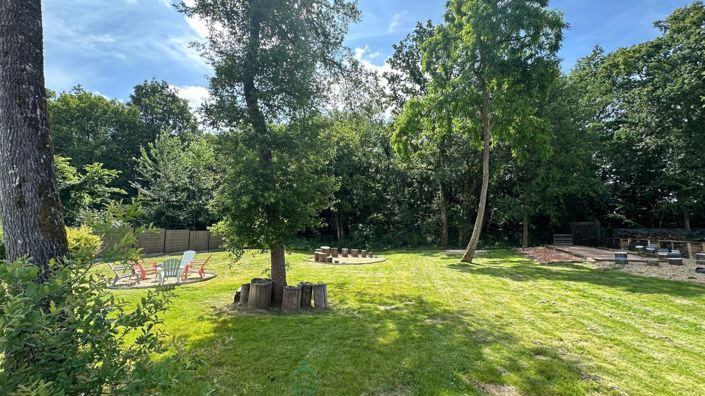 Image No.6-7 Bed Property for sale