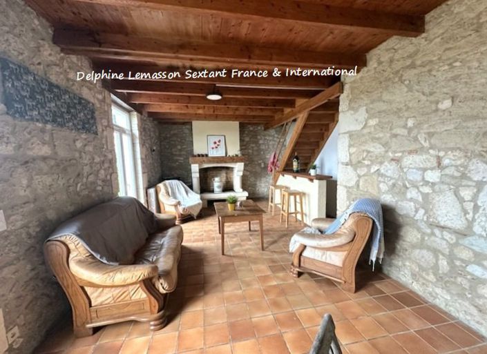 Image No.21-Propriété de 8 chambres à vendre à Vélines