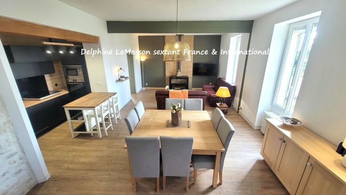 Image No.5-Propriété de 8 chambres à vendre à Vélines