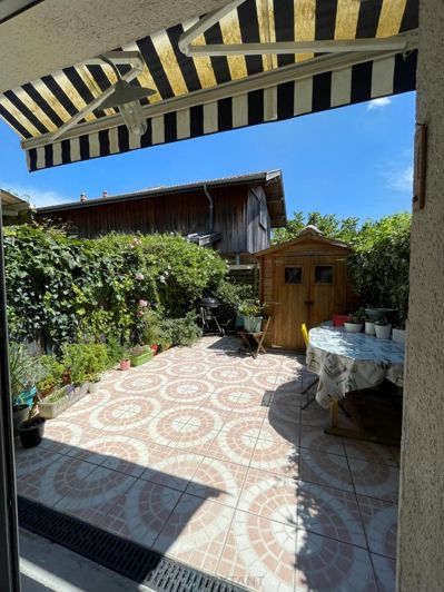 Image No.3-2 Bed Property for sale