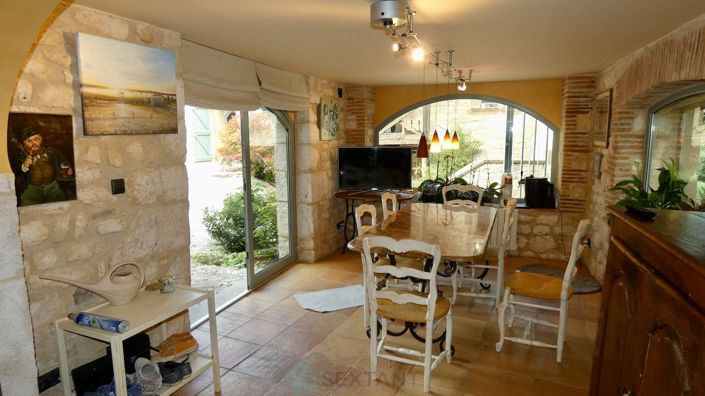 Image No.12-Propriété de 6 chambres à vendre à Cordes-sur-Ciel