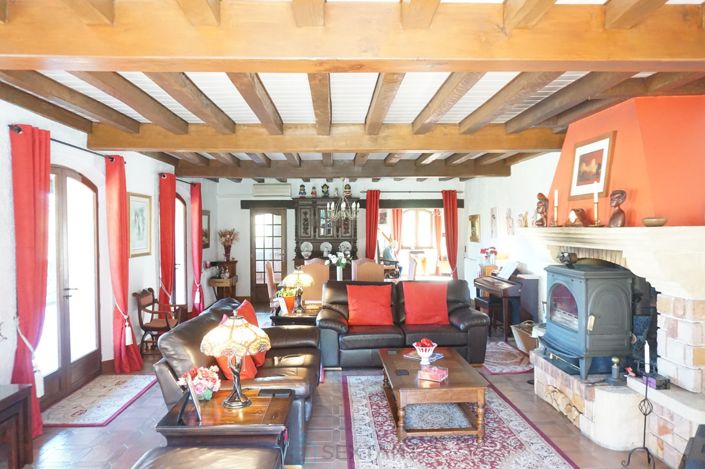 Image No.12-Propriété de 5 chambres à vendre à Bourdeilles